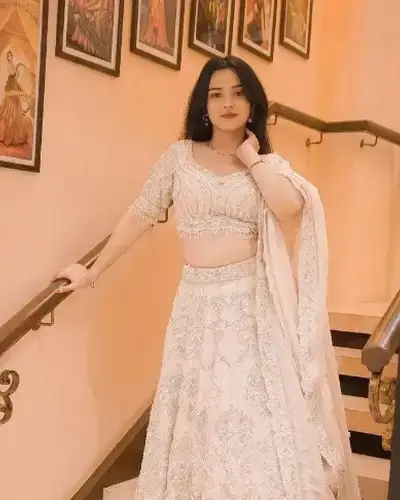 Escort Service In Kubolong